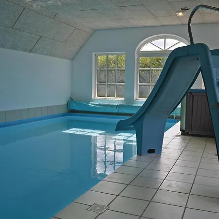 Seven-bedroom Holiday In Ulfborg
